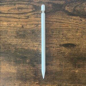 Apple Pencil (1st generation) with adapter and extra tip